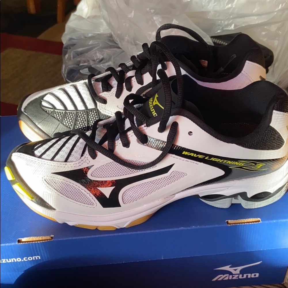 Women’s wave lightning Z3